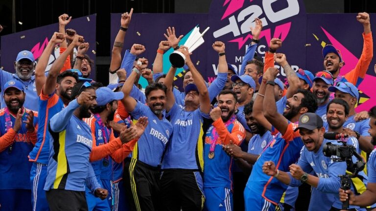 T20 विश्व कप जीतने पर क्या बोले पूर्व कप्तान धोनी?