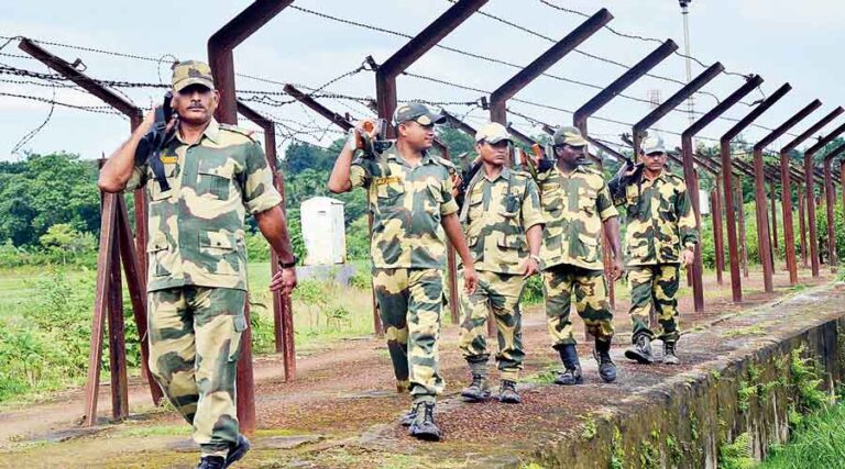 क्या बांग्लादेश बॉर्डर पर बीएसएफ हो चुकी है अलर्ट?