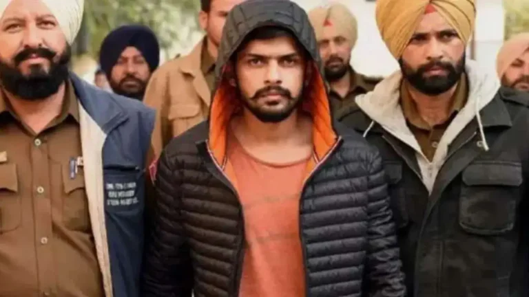 लॉरेंस बिश्नोई के वकील की गाड़ी पर हुई फायरिंग