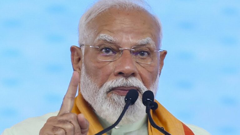 प्रधानमंत्री नरेंद्र मोदी ने नई नीतियों के लिए क्या दिए निर्देश?