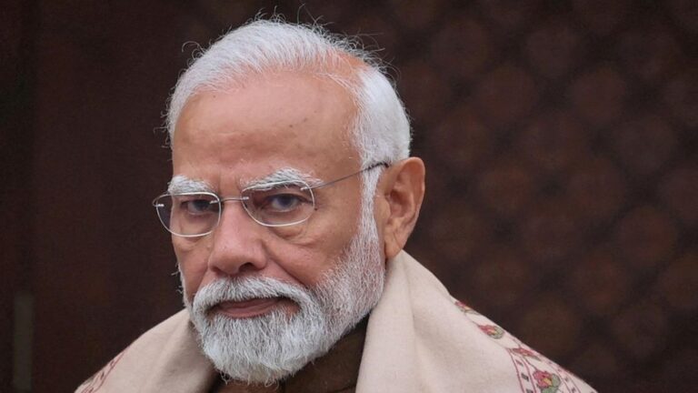 पीएम मोदी के लिए क्यों अलग हुए कांग्रेस और समाजवादी पार्टी नेता?