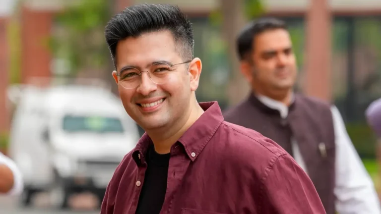 आखिर कितना ताकतवर होता है राज्यसभा में उप नेता का पद?