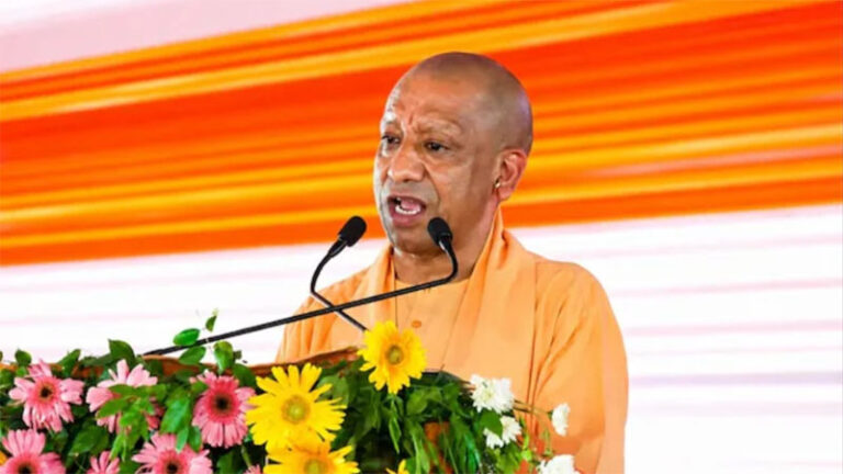 उन्नाव में गरजे मुख्यमंत्री योगी, 570 करोड़ की 101 विकास परियोजनाओं की सौगात