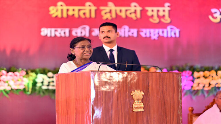 विकास और संस्कृति का संतुलन ही सशक्त और समृद्ध समाज की आधारशिला : राष्ट्रपति श्रीमती मुर्मु