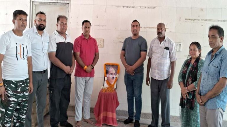 डॉ. श्यामा प्रसाद मुखर्जी की पुण्यतिथि पर भाजपा मादीपुर मंडल ने अर्पित की श्रद्धांजलि
