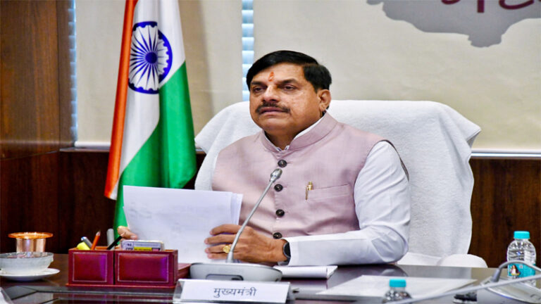 क्या डॉ. मोहन यादव के सामने सबसे बड़ी चुनौती विपक्ष है या अपना संचार तंत्र?