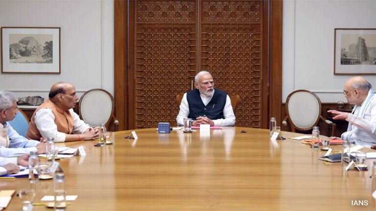 पीएम मोदी की अध्यक्षता में हाई-लेवल बैठक, पश्चिम एशिया संकट के बीच भारत की ऊर्जा सुरक्षा और ईंधन आपूर्ति पर मंथन