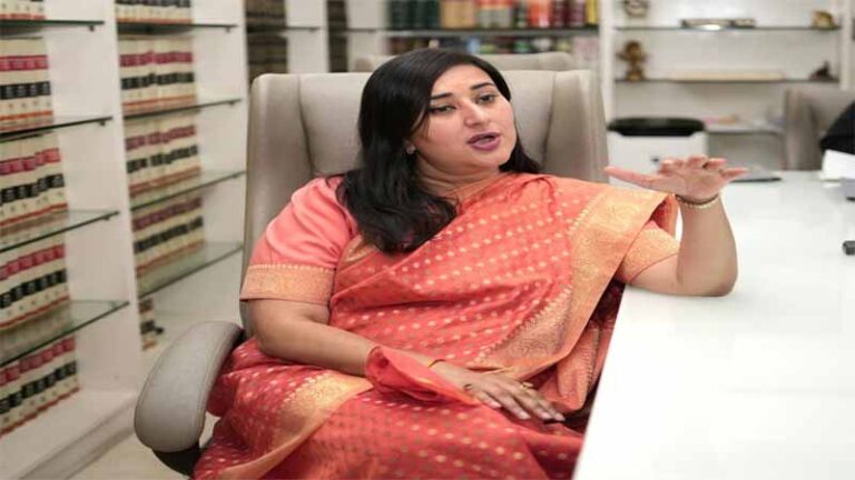 छात्रों के मुद्दे और प्रदर्शन पर सियासी संग्राम तेज, भाजपा ने विपक्ष पर साधा निशाना, कांग्रेस ने दोहराई शिक्षा मंत्री के इस्तीफे की मांग
